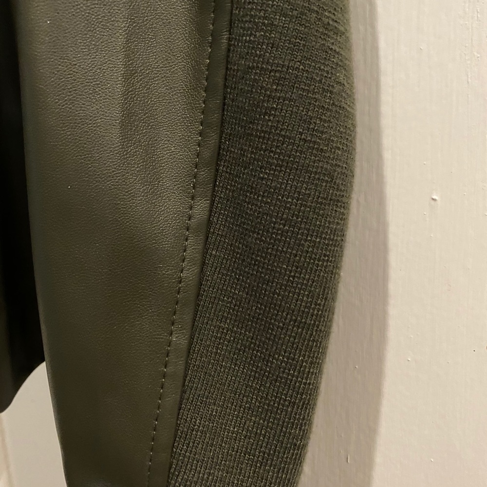 BB Dakota Faux leather cropped jacket/ blazer - Picture 6 of 10